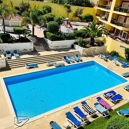 Valente Patio