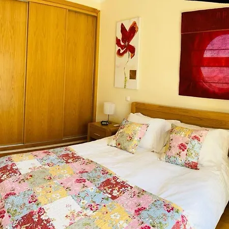 Valente Patio アパート *